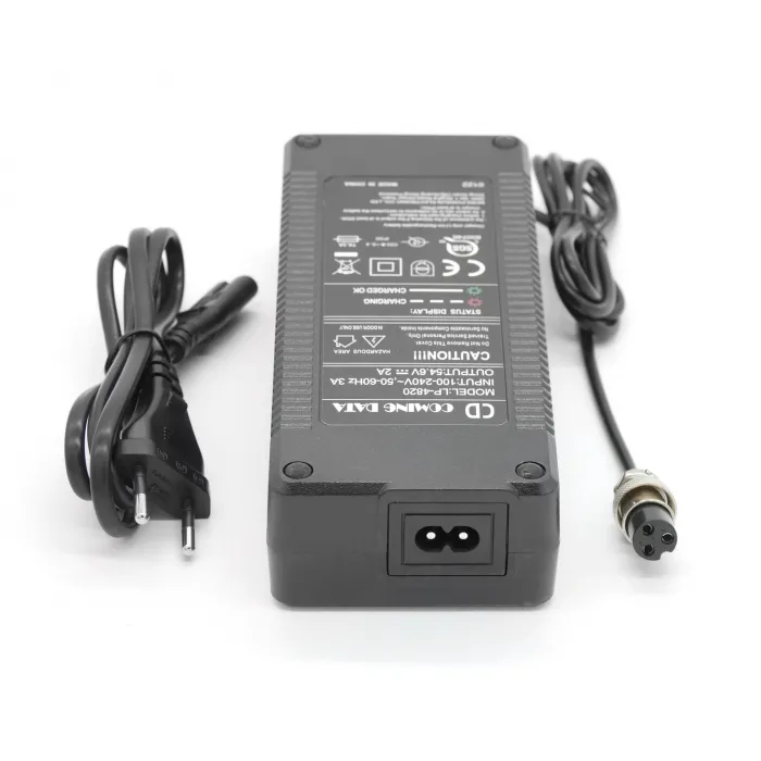 Chargeur 54,6V 2A pour trottinette électrique Motus PRO 10 2022