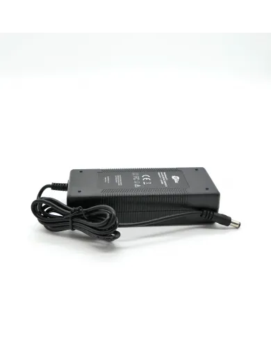 Chargeur pour trottinette électrique Motus Scooty 1,5A | 7way